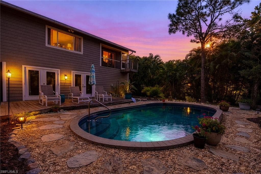 4730 Pembrooke LN-42