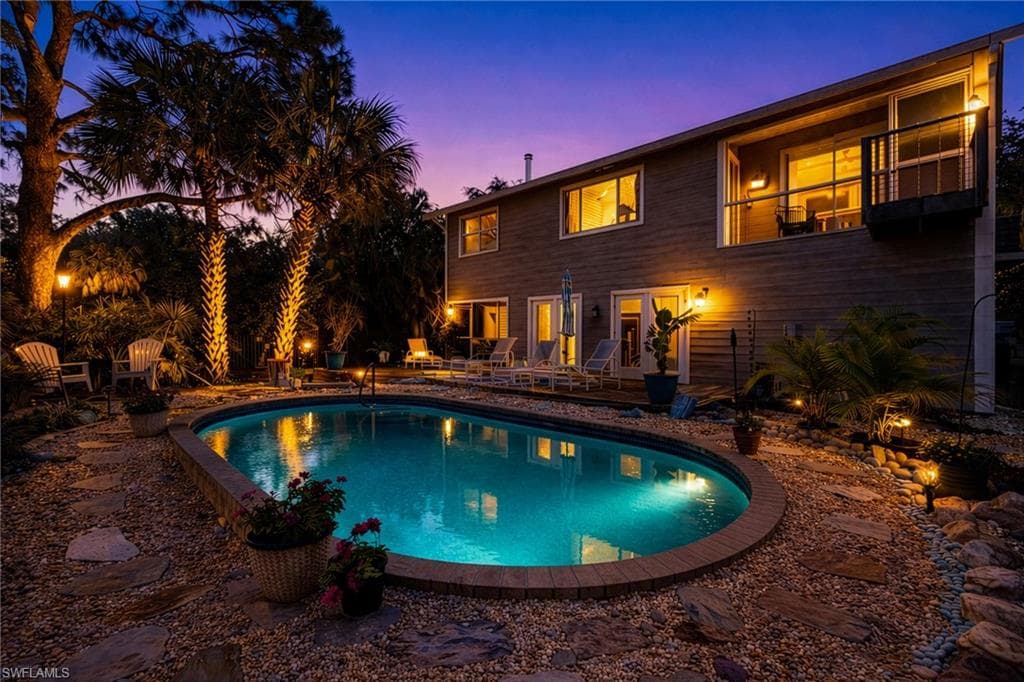 4730 Pembrooke LN-43
