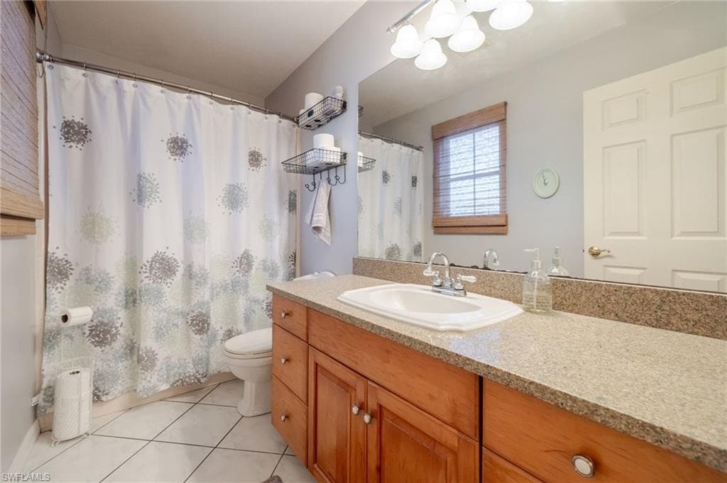 4730 Pembrooke LN-26