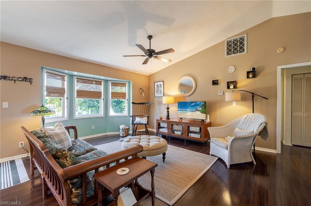4730 Pembrooke LN-4