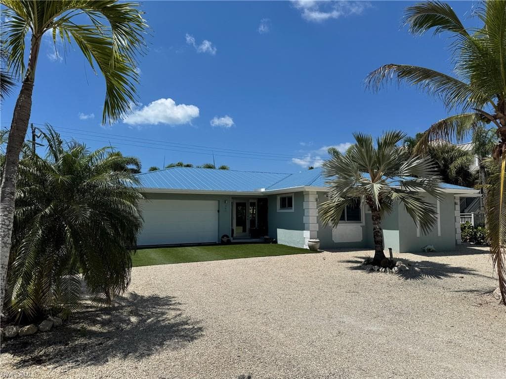 240 Southwinds DR-1