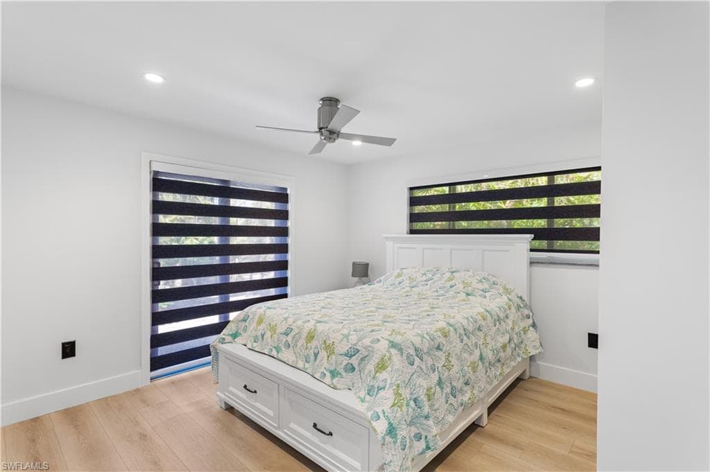240 Southwinds DR-15