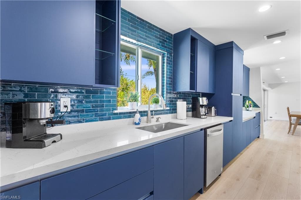240 Southwinds DR-11