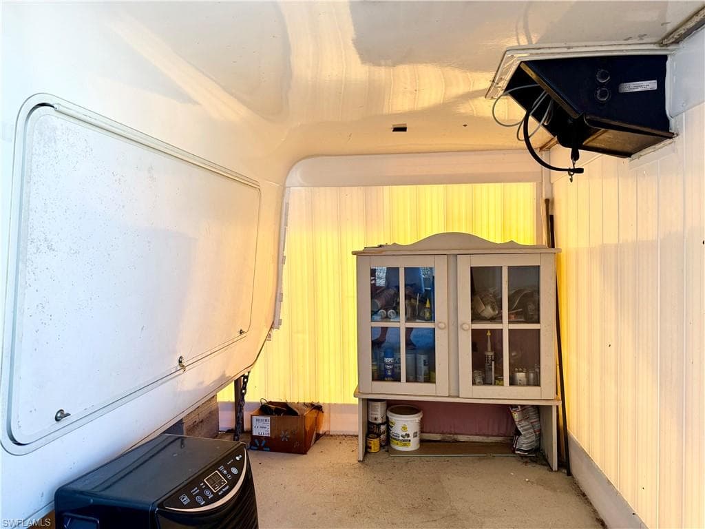 460 Vanda Sanctuary-11