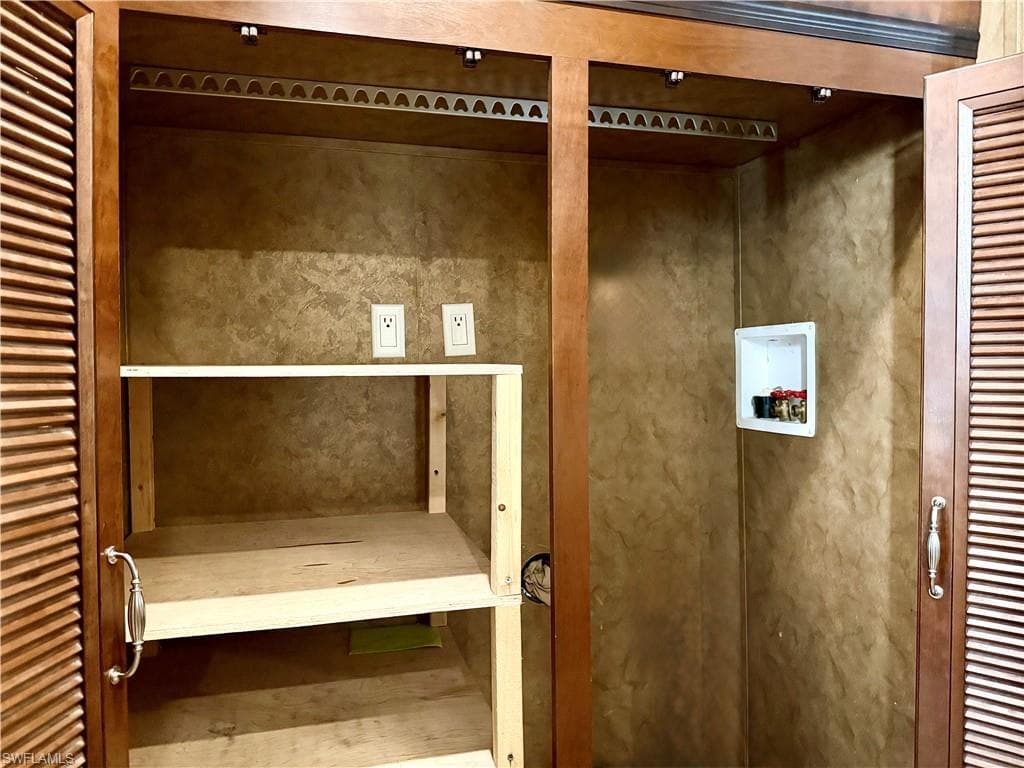 460 Vanda Sanctuary-25