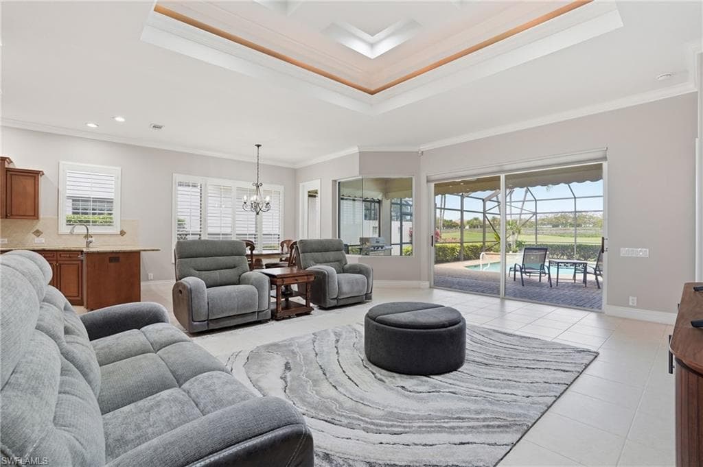 6039 Fairway CT-8