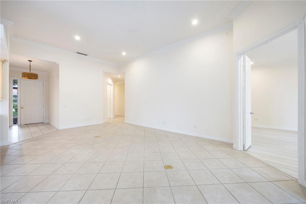 4260 Montalvo CT-4