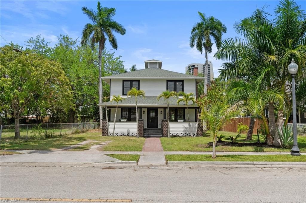 2647 Michigan AVE-42