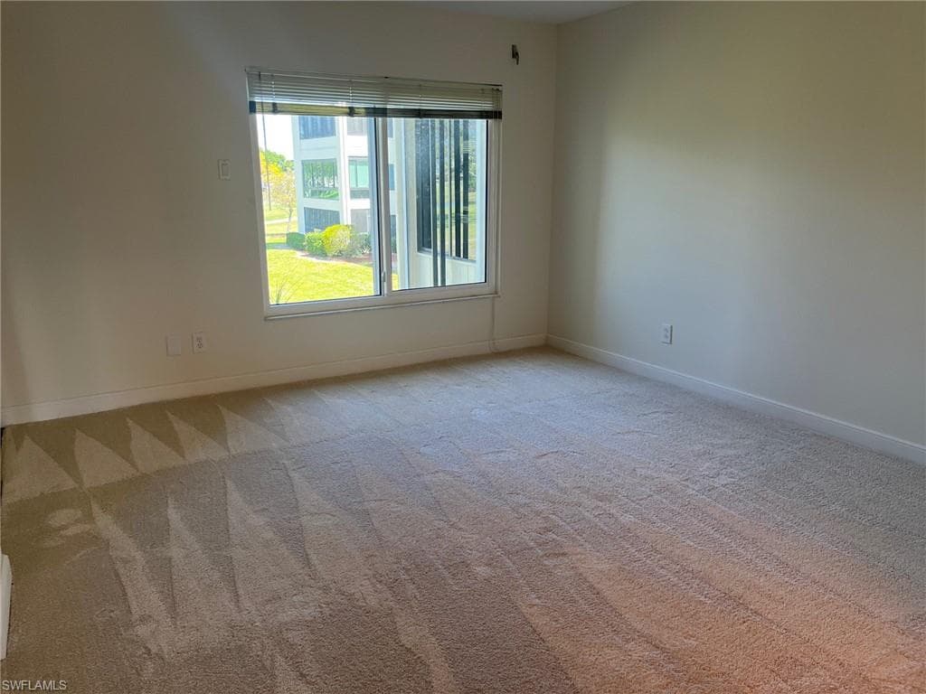 7402 Lake Breeze DR 202-9