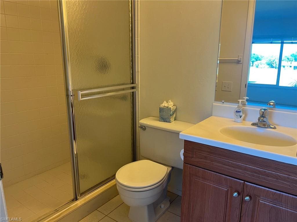 7402 Lake Breeze DR 202-11