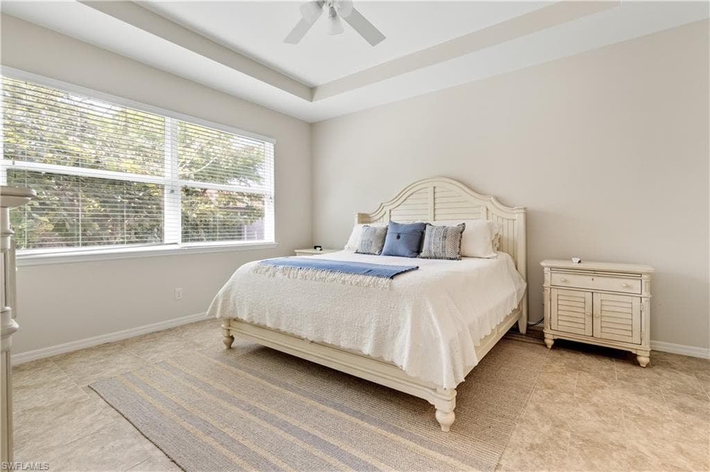 2935 Sunset Pointe CIR-16