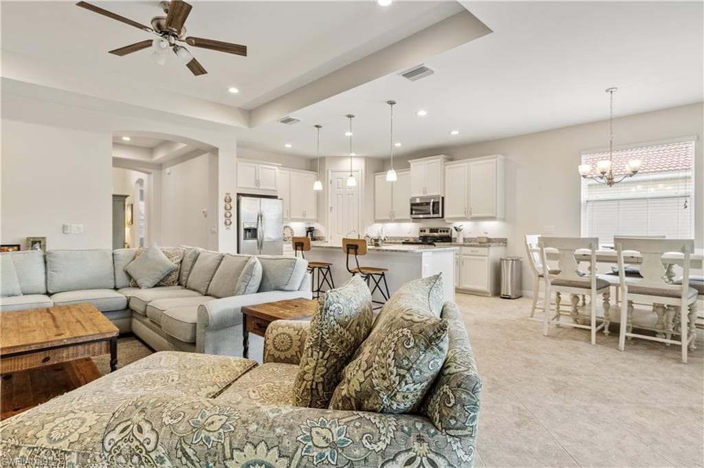 2935 Sunset Pointe CIR-12