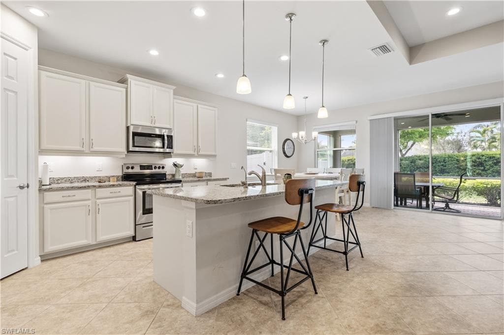 2935 Sunset Pointe CIR-7