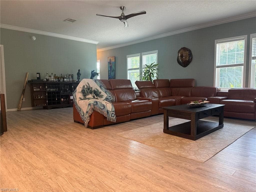 4835 Riverside DR-3