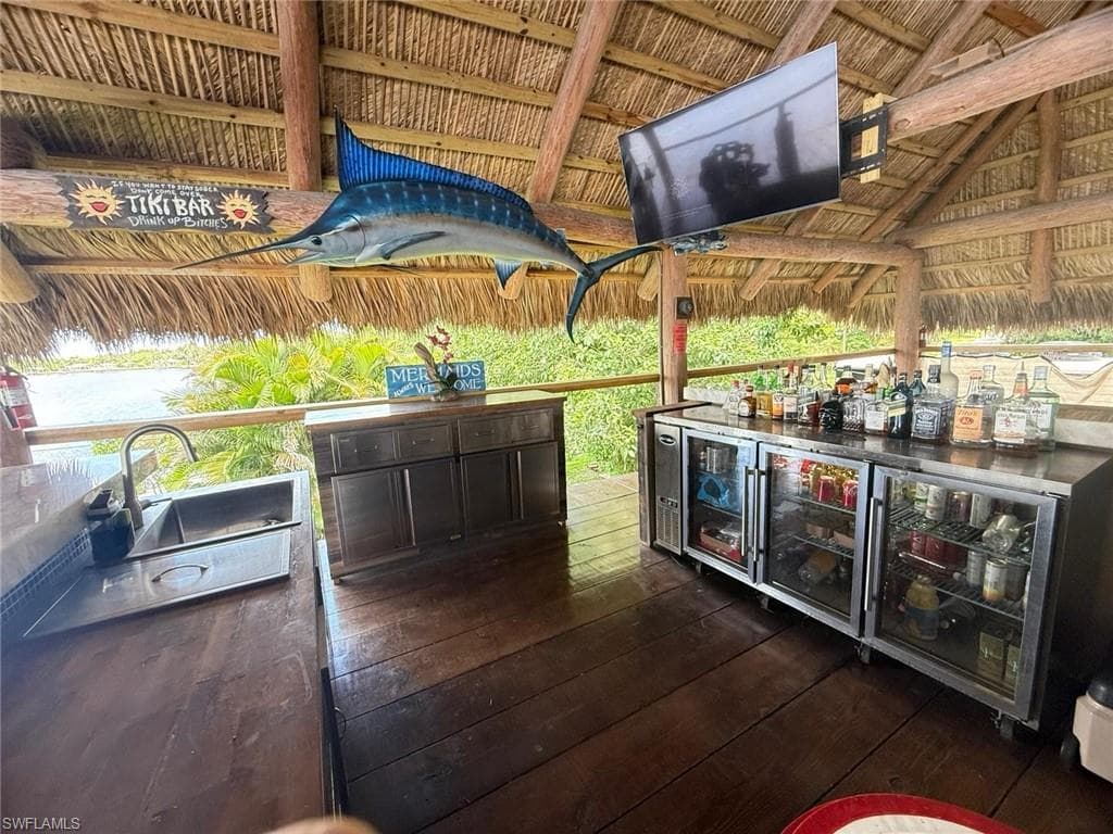 4835 Riverside DR-24