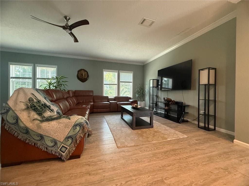 4835 Riverside DR-4