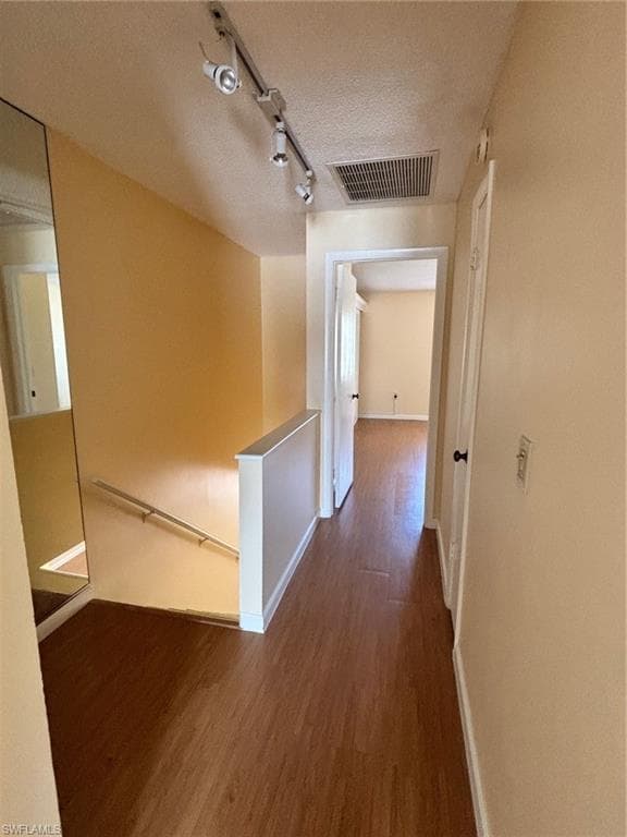 296 4th AVE S 296-13