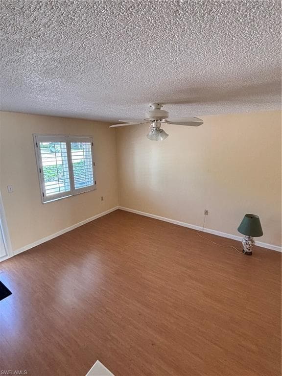 296 4th AVE S 296-9