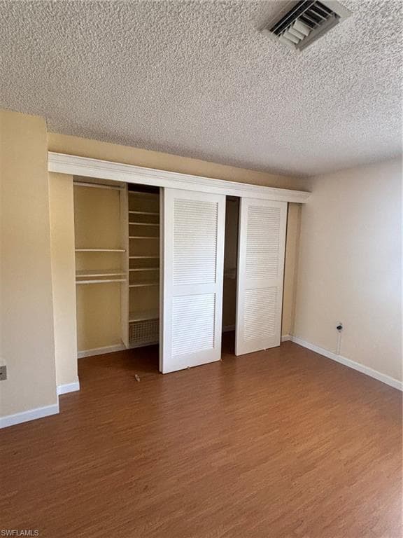 296 4th AVE S 296-15
