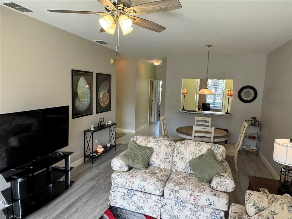 14970B Vista View WAY 303B-7