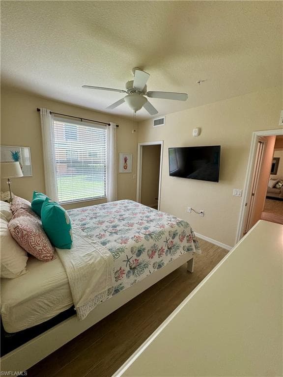 13761 Julias WAY 311-23