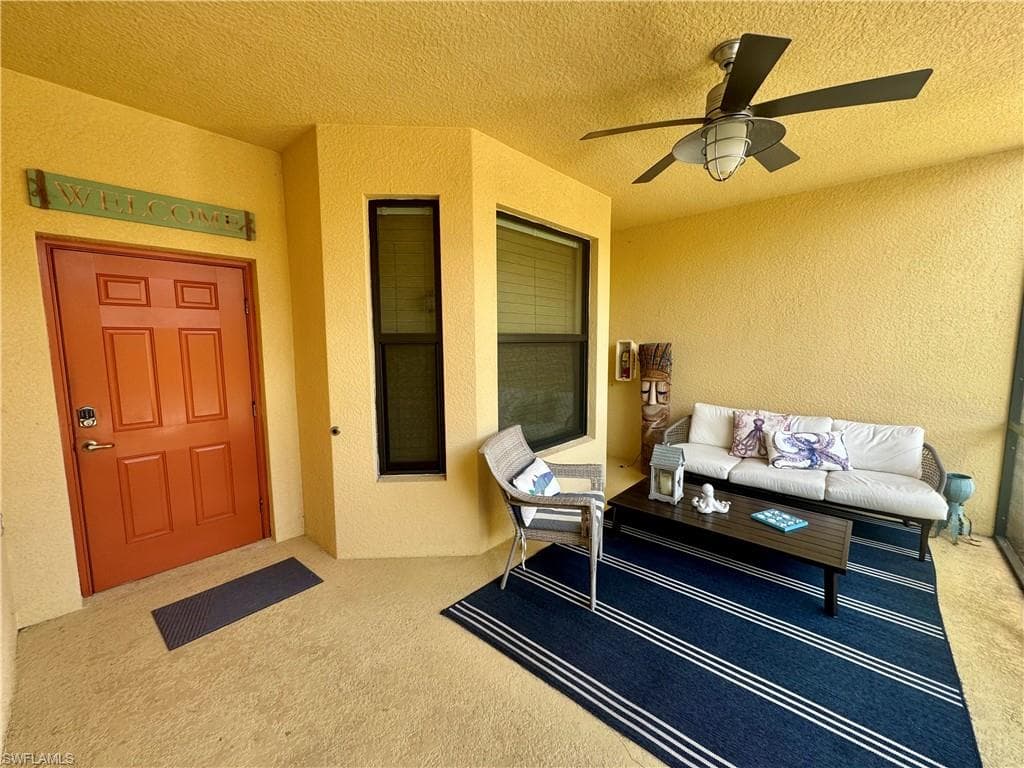 13761 Julias WAY 311-2