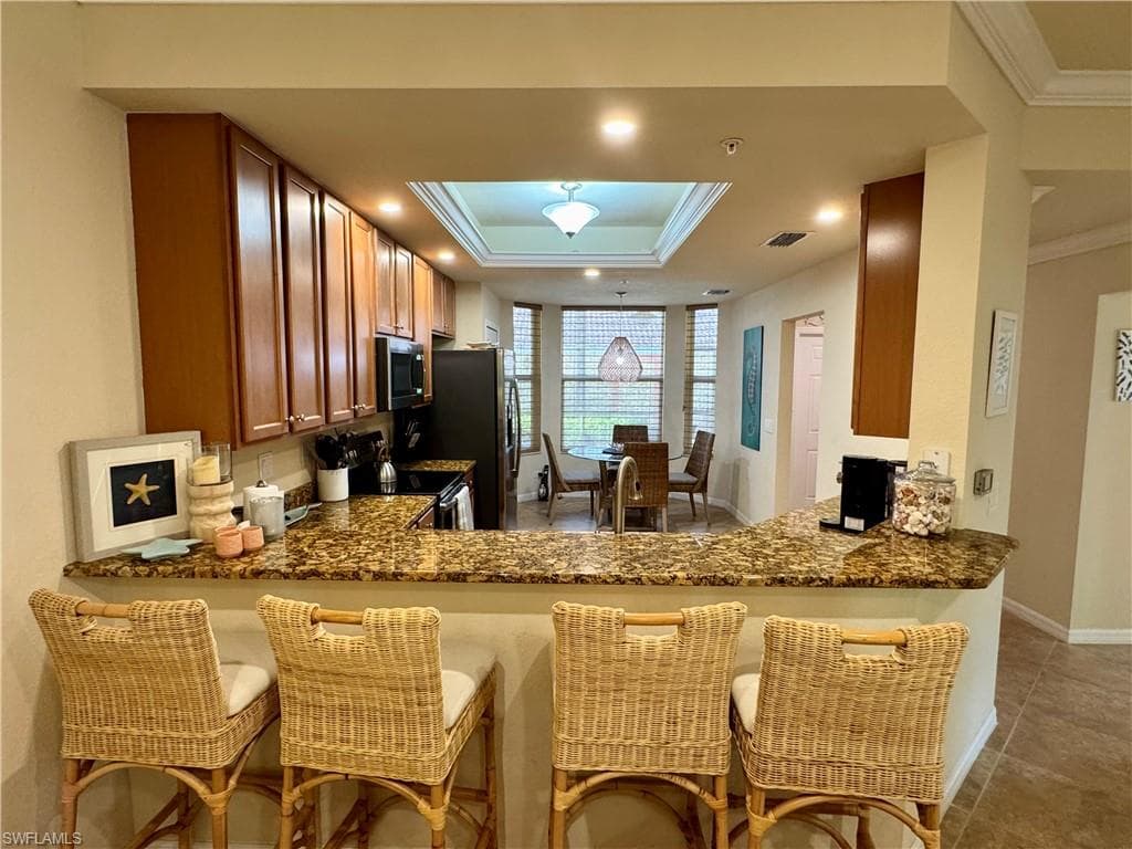 13761 Julias WAY 311-8