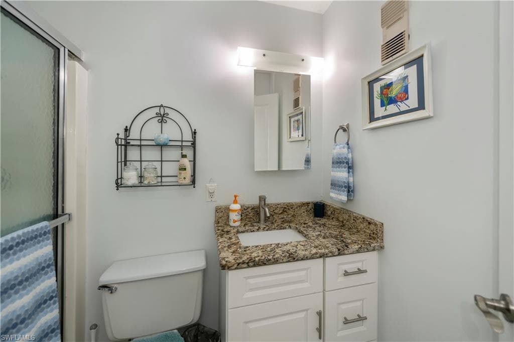 5705 Harbour Club RD-22