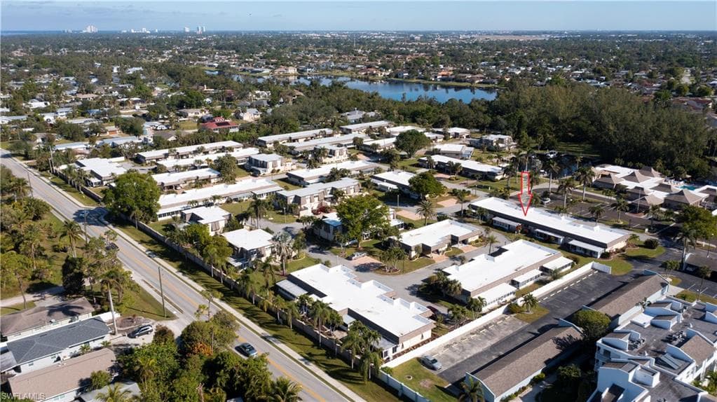 5705 Harbour Club RD-44
