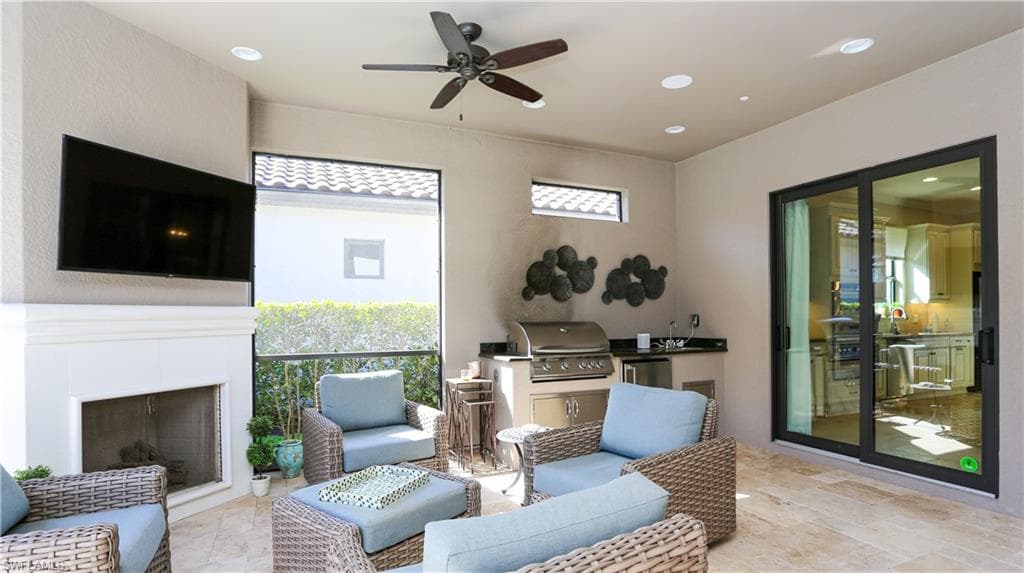 10155 Coconut RD-29