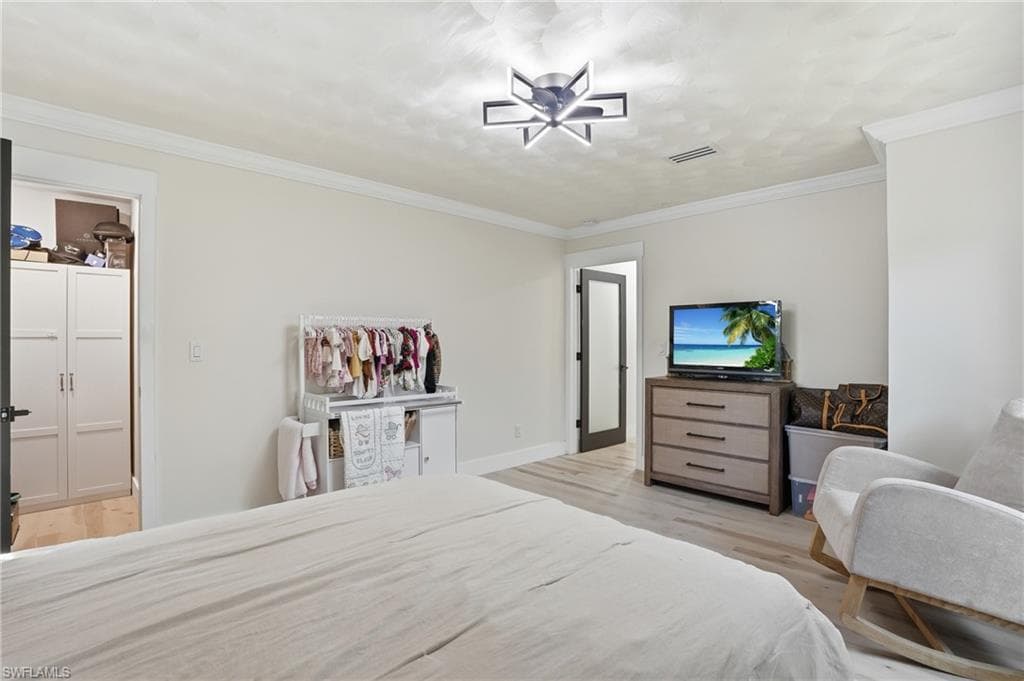 3931 W Riverside DR-32