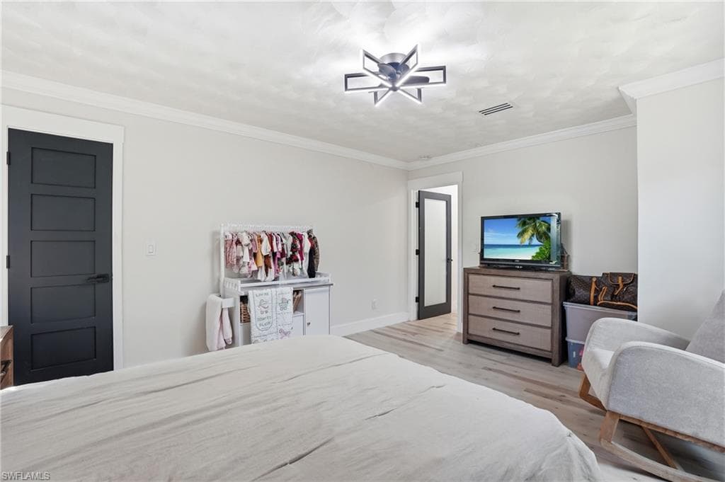 3931 W Riverside DR-33