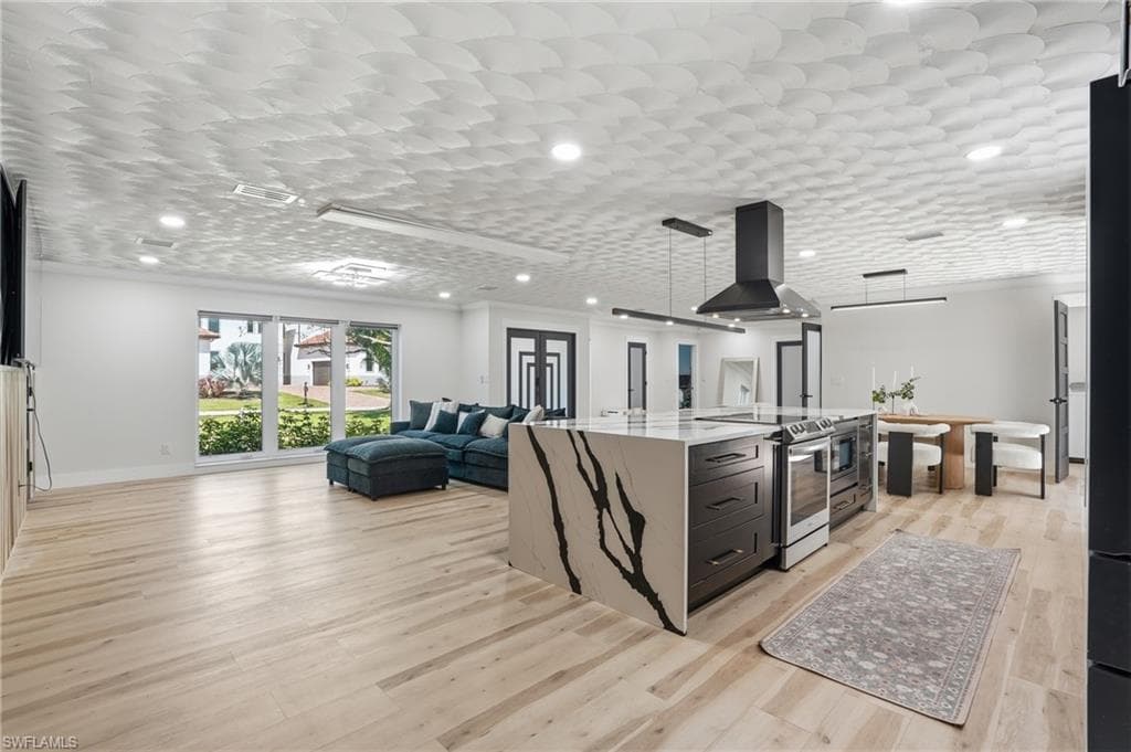 3931 W Riverside DR-11