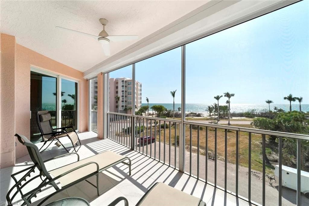 260 Barefoot Beach BLVD 303-19
