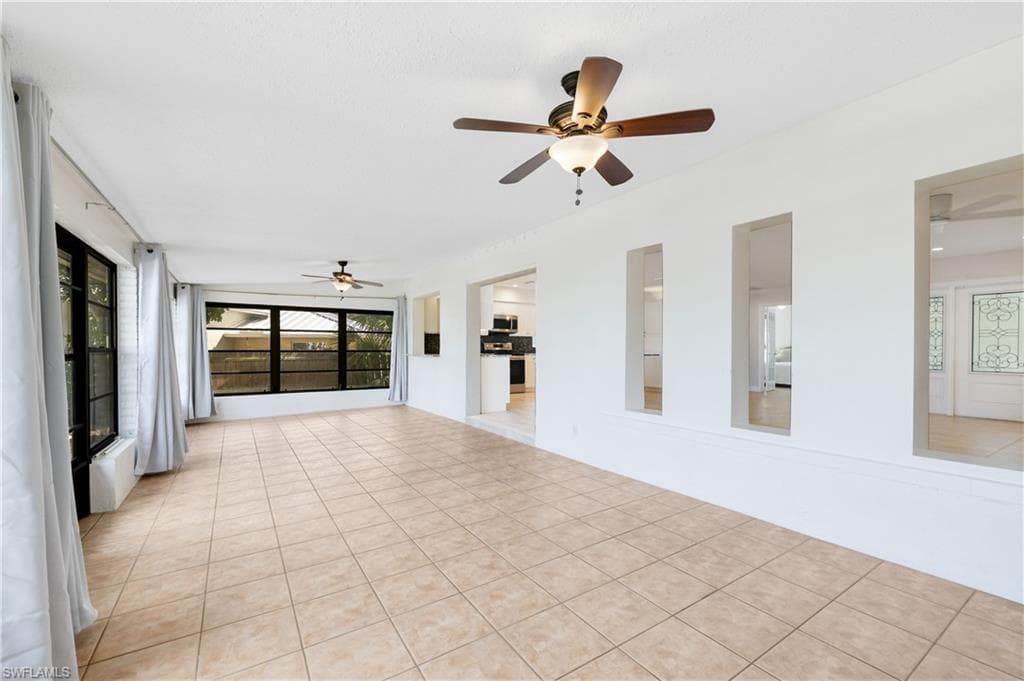3461 Lakeview DR-22