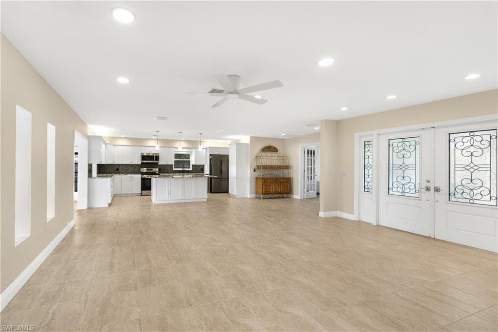 3461 Lakeview DR-7
