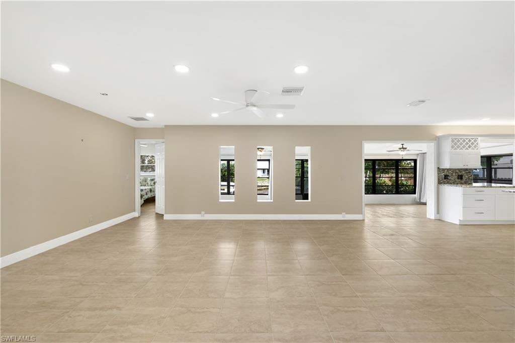 3461 Lakeview DR-9