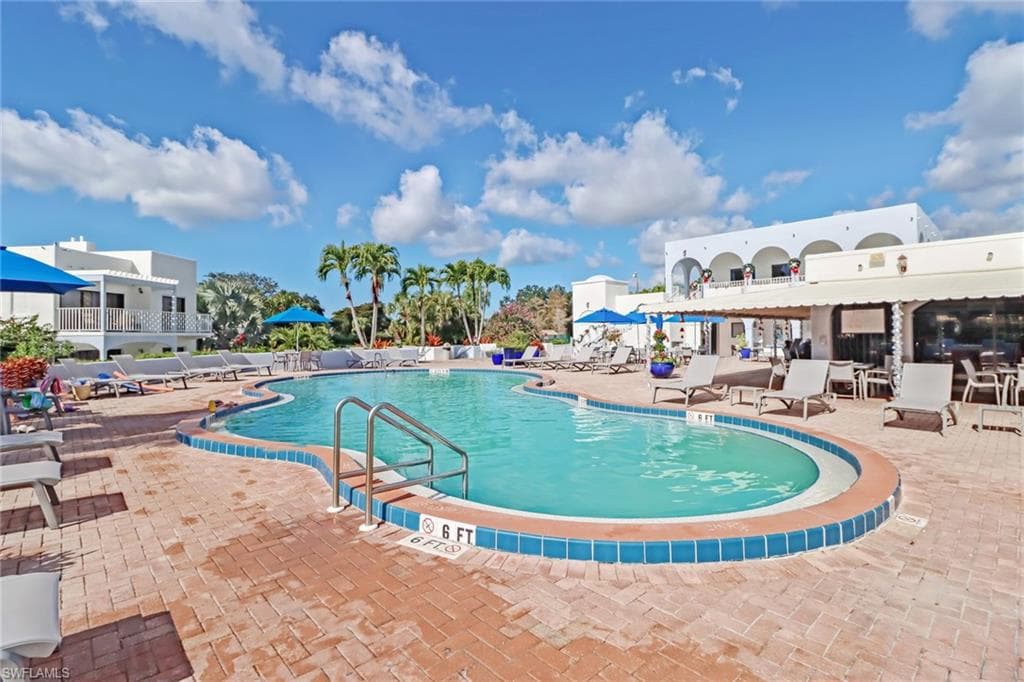 3588 Corinthian WAY-42
