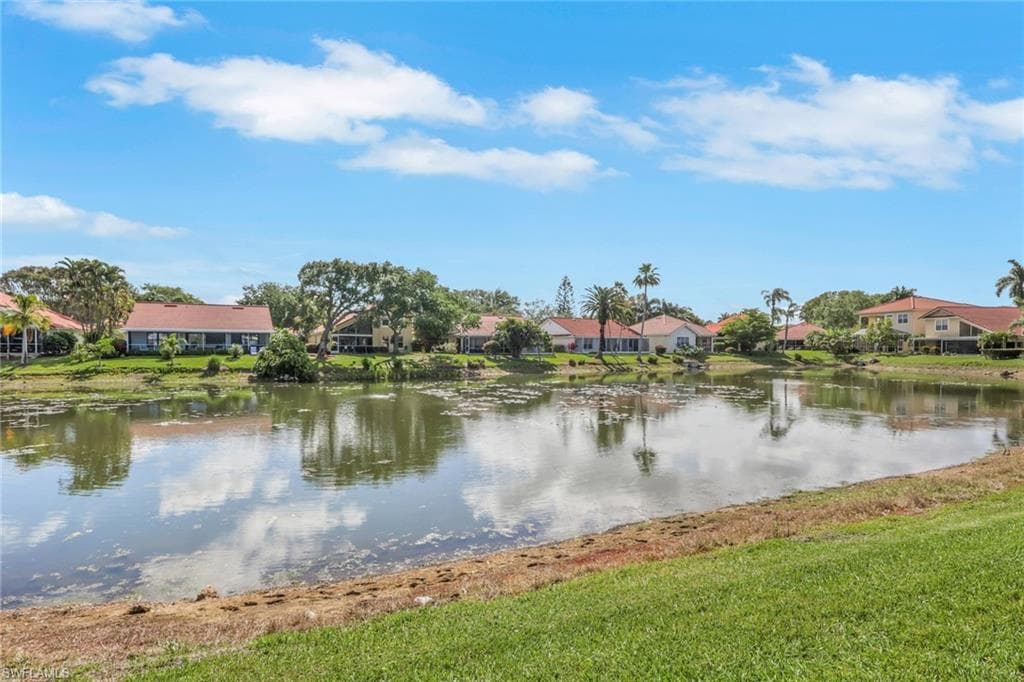 3588 Corinthian WAY-26