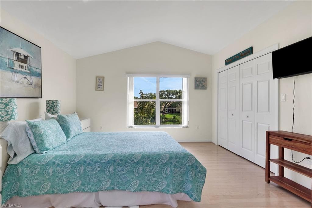 3588 Corinthian WAY-22