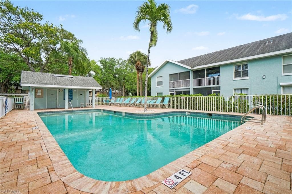 153 Wading Bird CIR J201-32