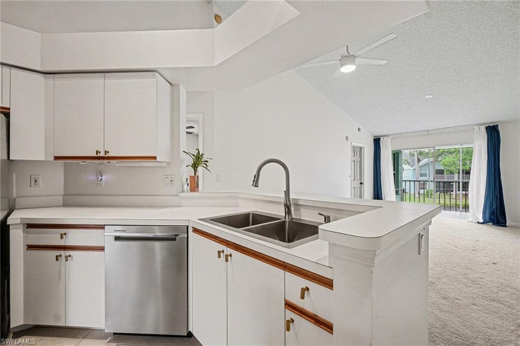 153 Wading Bird CIR J201-10