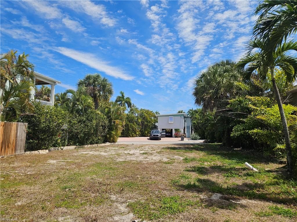 205 Miramar ST-3
