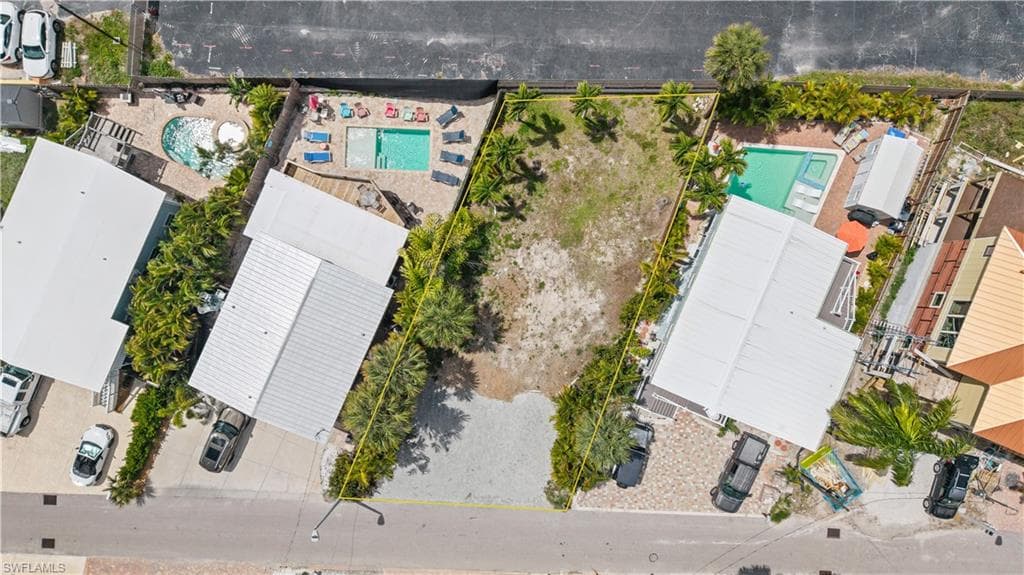205 Miramar ST-1