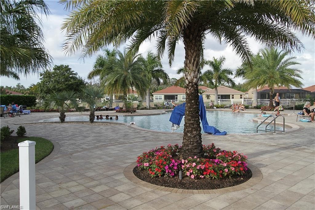 4431 Dutchess Park RD-25