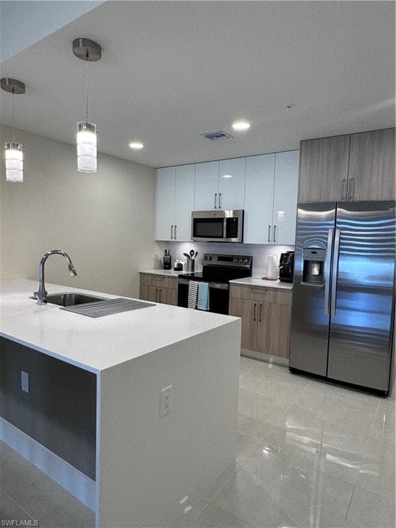 26600 Rosewood Point DR 102-3