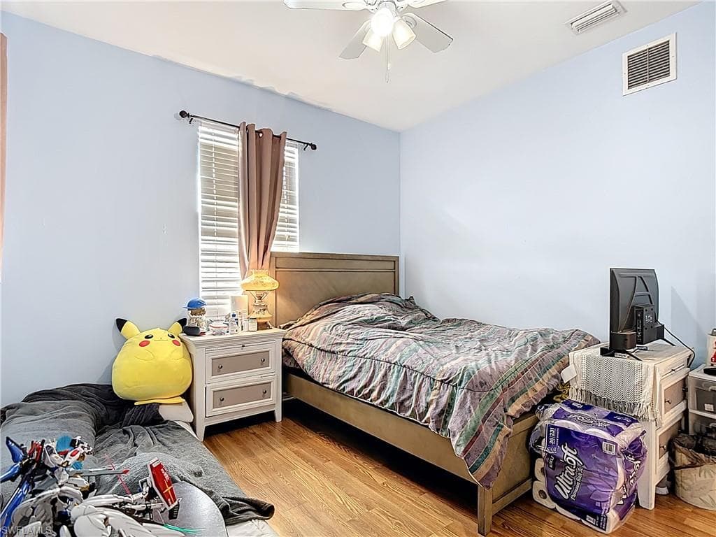12596 Ivory Stone LOOP-12