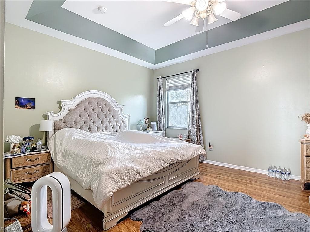 12596 Ivory Stone LOOP-22