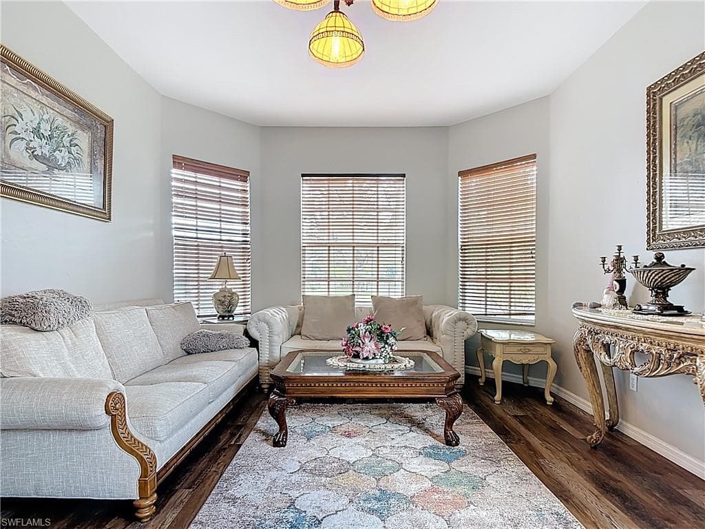 12596 Ivory Stone LOOP-38