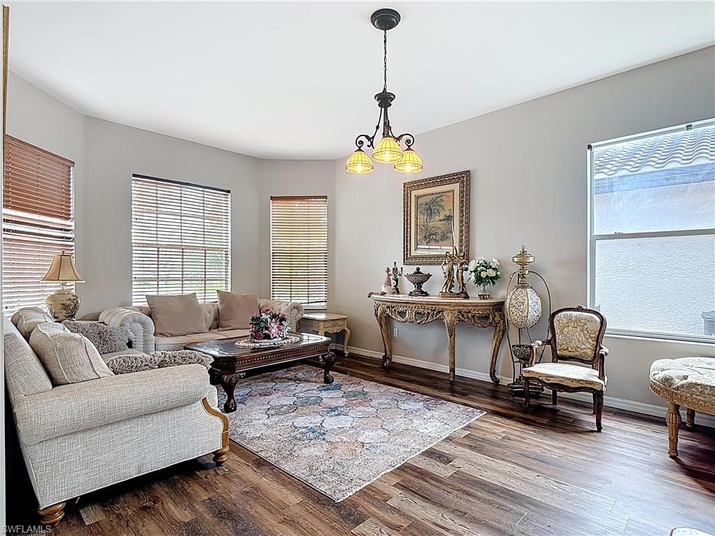 12596 Ivory Stone LOOP-39